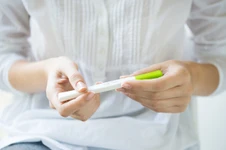 การทดสอบการตั้งครรภ์ที่มีผลบวกหลังภาวะแท้งบุตร