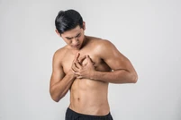 เต้านมโตในผู้ชาย (Breast Enlargement in Men)