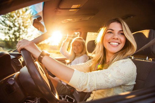 จะสอนให้เด็กวัยรุ่นเป็นคนขับรถที่มีความรับผิดชอบได้อย่างไร?