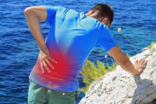 ทุกสิ่งที่คุณควรทราบเกี่ยวกับอาการปวดหลังส่วนล่าง (lower back pain)