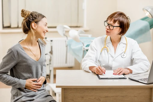 เหตุใดสูตินรีแพทย์มักถามถึงรอบเดือนครั้งล่าสุดของคุณ Why Does a Gynecologist Ask About Your Last Period?