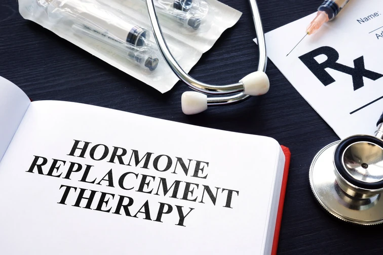การบำบัดด้วยฮอร์โมนทดแทน (Hormone replacement therapy, HRT)