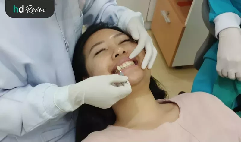 ก่อนฟอกสีฟัน ด้วยระบบ Cool Light ที่ Tooth Box Dental Clinic