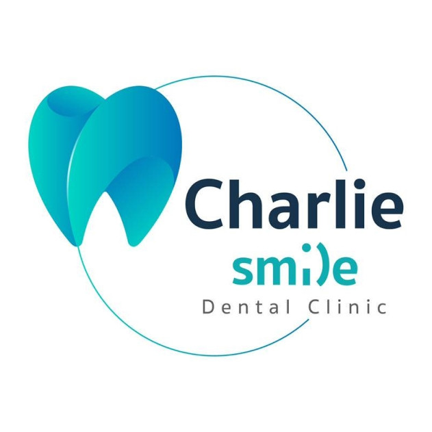 รวมรีวิวจาก Charlie Smile Dental Clinic